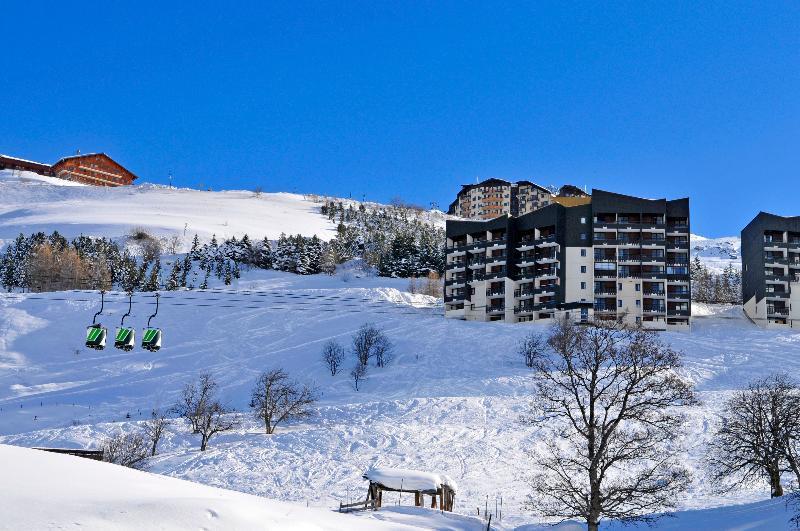 Aparthotel Azureva Les Menuires Saint-Martin-de-Belleville Esterno foto
